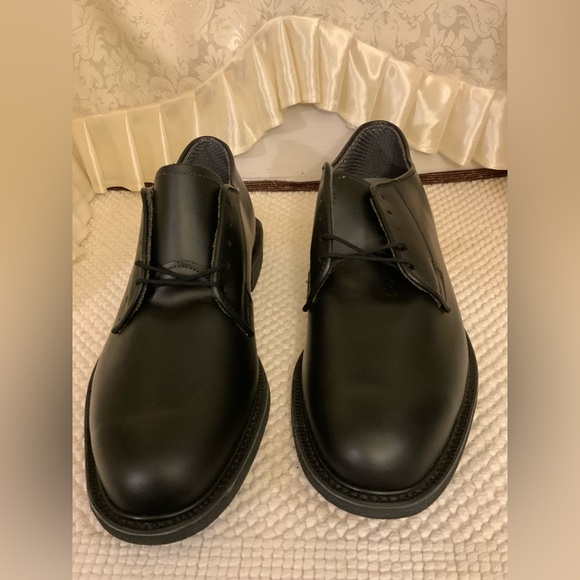 BATES - Picture 2 of 6